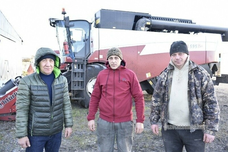 На полях фермера из Новознаменки Тамбовской области собрали богатый урожай ценной бобовой культуры.