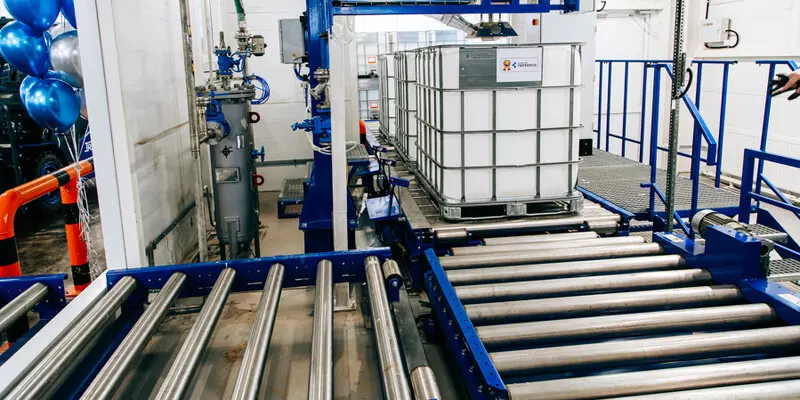 Иллюстрация 2 для поста «Чувашия: Новую линию налива открыли на Волжской перекиси в Новочебоксарске»