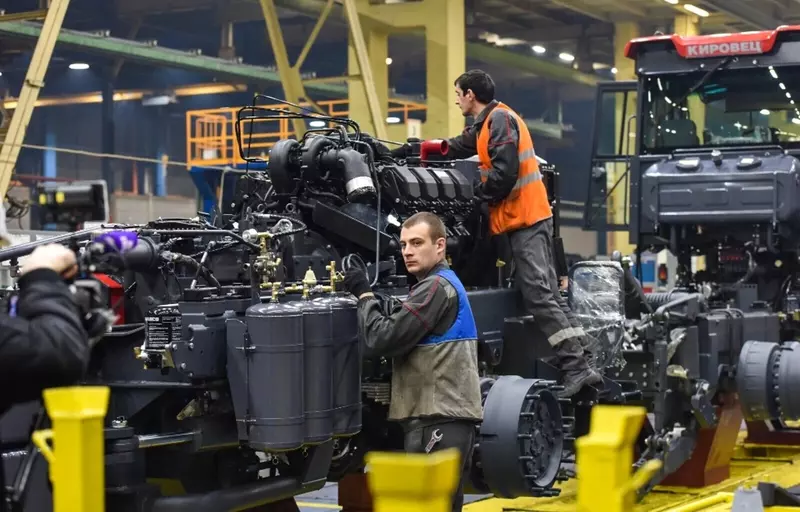 Производство тракторов Кировец в 2022 г