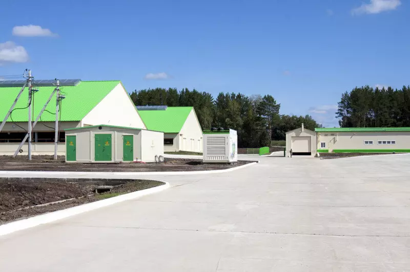 Изображение #4 для публикации «сельское хозяйство: На молочном комплексе Яново в Алтайском крае заработала установка Карусель»