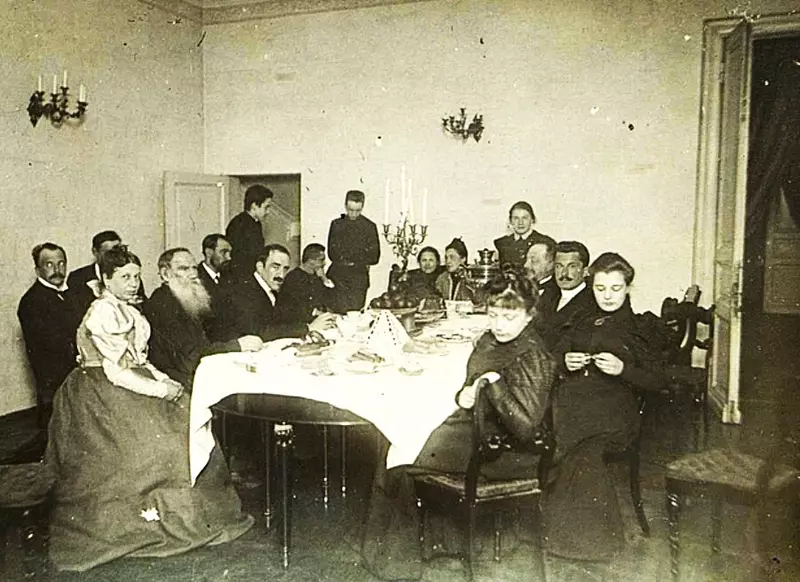 Картинка #19 для «После двух лет реставрации в Хамовниках состоялось открытие музея усадьбы Льва Толстого»