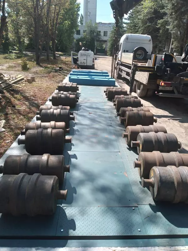 АО «НПП „Контакт“ — одно из крупнейших предприятий электронной промышленности России, специализирующееся на выпуске мощных вакуумных электронных приборов для радиовещания, телевидения, дальней...-4