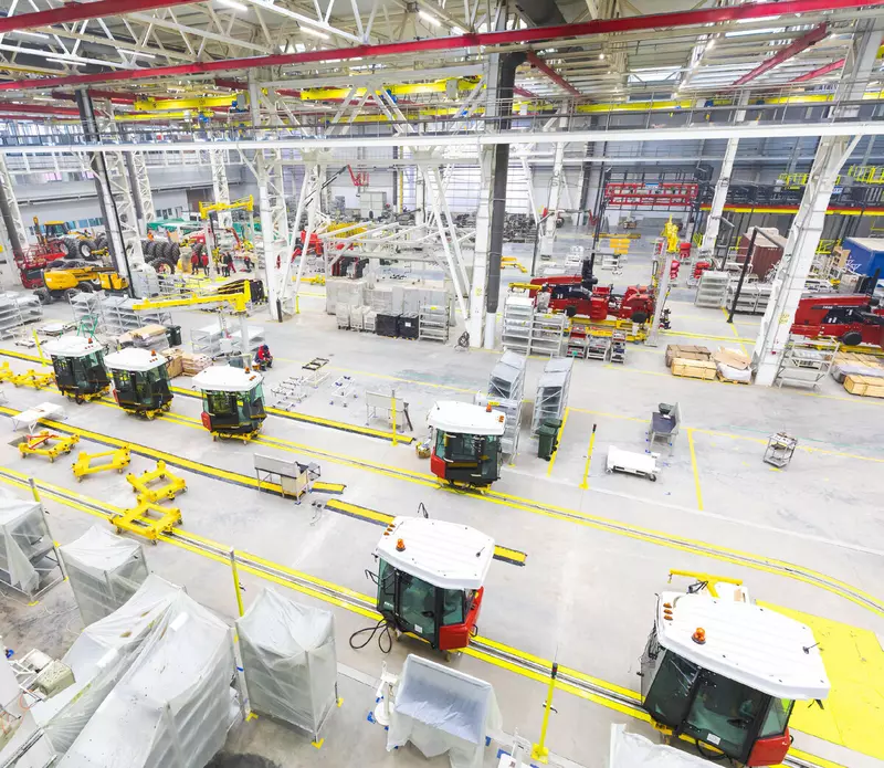 В Ростове на Дону заработал новый тракторный завод