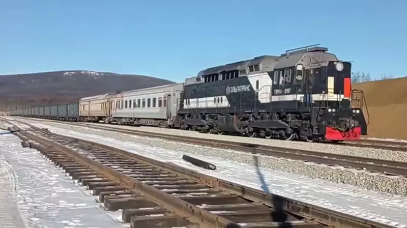 По Тихоокеанской железной дороге прошел первый грузовой состав