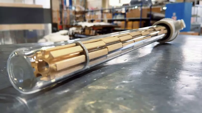 Погружной нагреватель со стеклянной колбой