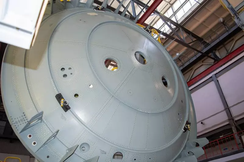 Изображение #2 для «машиностроение: Нижегородский Сокол начал сборку первого подкилевого отсека самолёта МС 21 310»