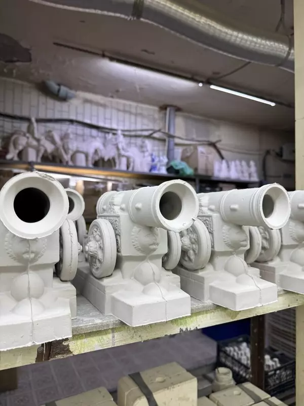 Картинка #3 для публикации «Лефортовский фарфоровый завод: Как создаются игрушки Сходил в Лефортовский фарфоровый завод»