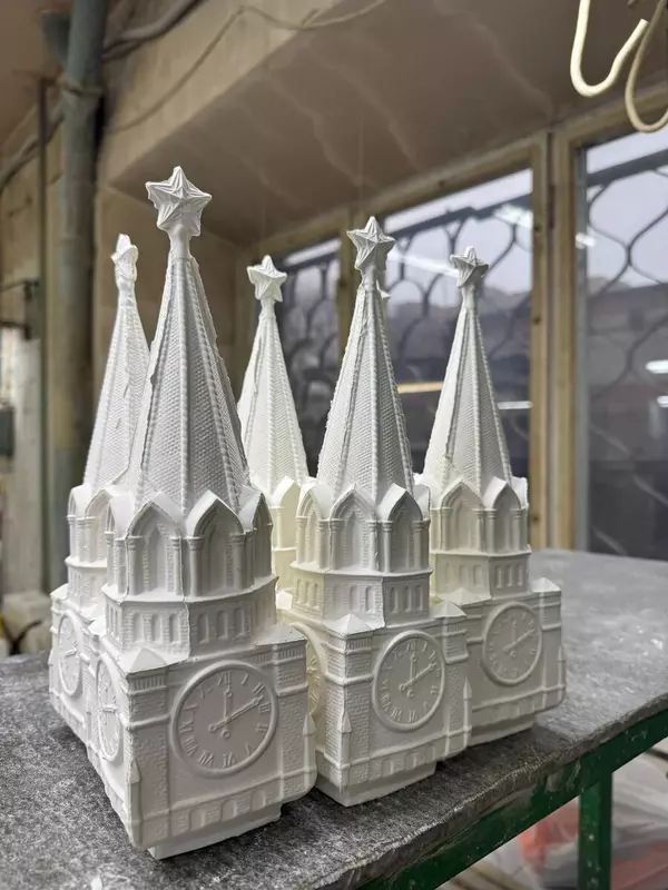 Фото №2 для новости «Москва: Как создаются игрушки Сходил в Лефортовский фарфоровый завод»