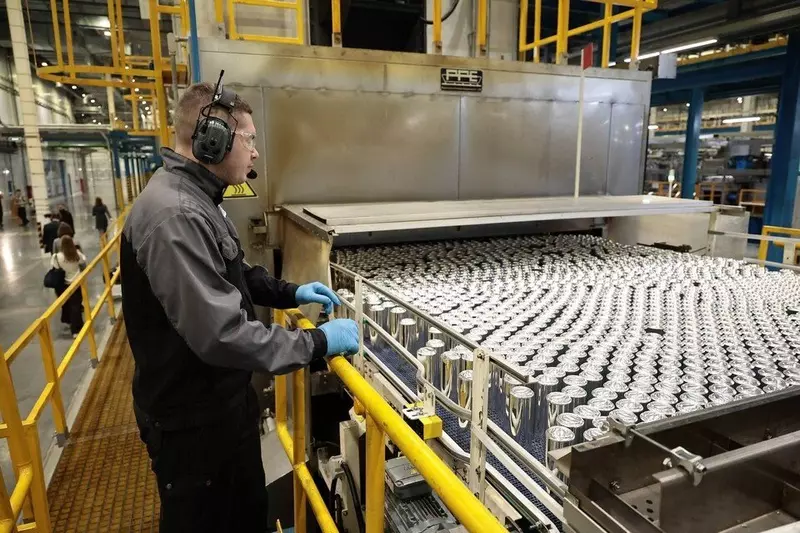 Ещё одна линия по выпуску алюминиевой тары для напитков заработала на ульяновском заводе. ФОТО: тг-канал Алексея Русских