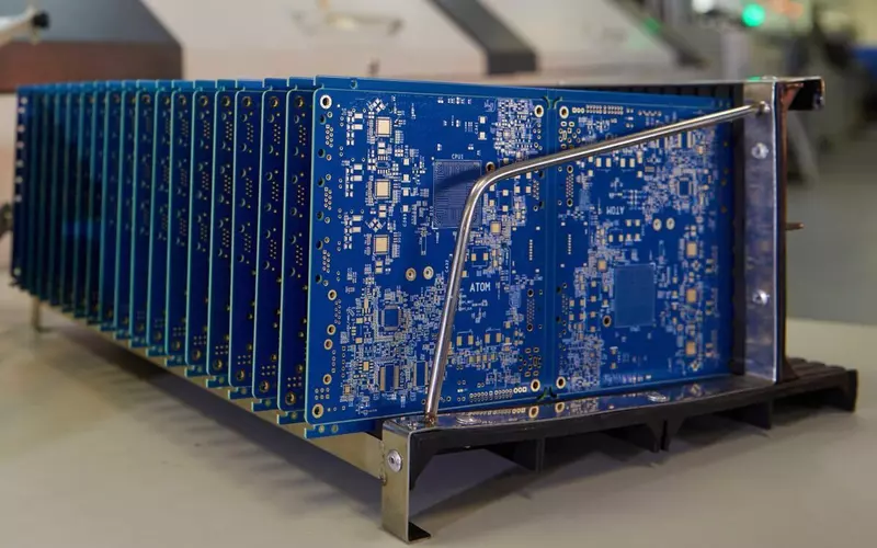 Видеорепортаж с производства партии «Путь от разработки изделия до производства промышленной партии обычно занимает несколько лет, за это время компания проходит множество этапов.