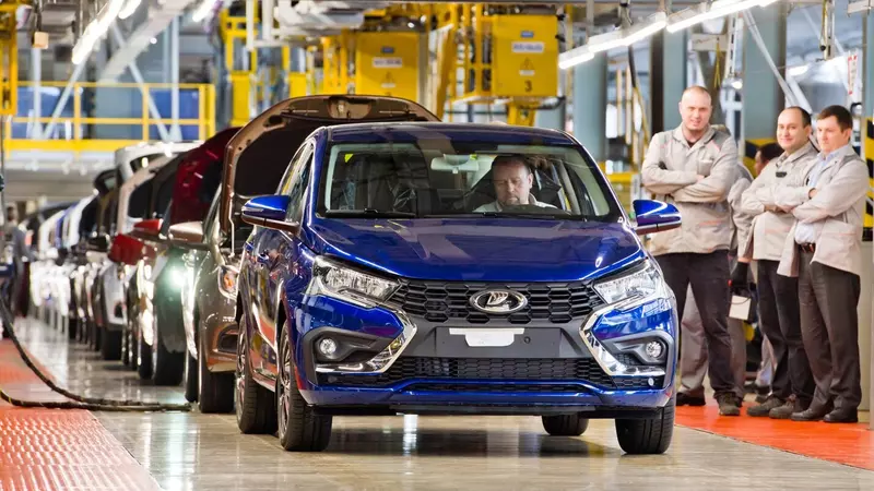 #1 для поста «Производство: Автоваз запустил серийное производство новой модели Лада Искра»