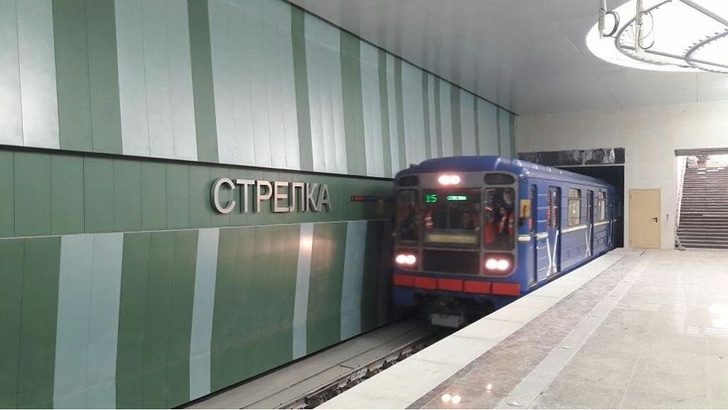 В Нижнем Новгороде до станции метро «Стрелка» прошёл первый поезд