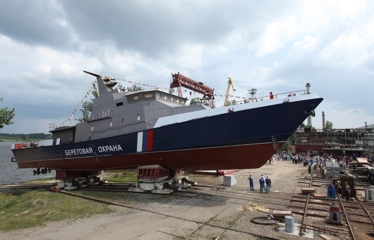 В Ярославле спущен на воду пограничный сторожевой корабль «Балаклава»