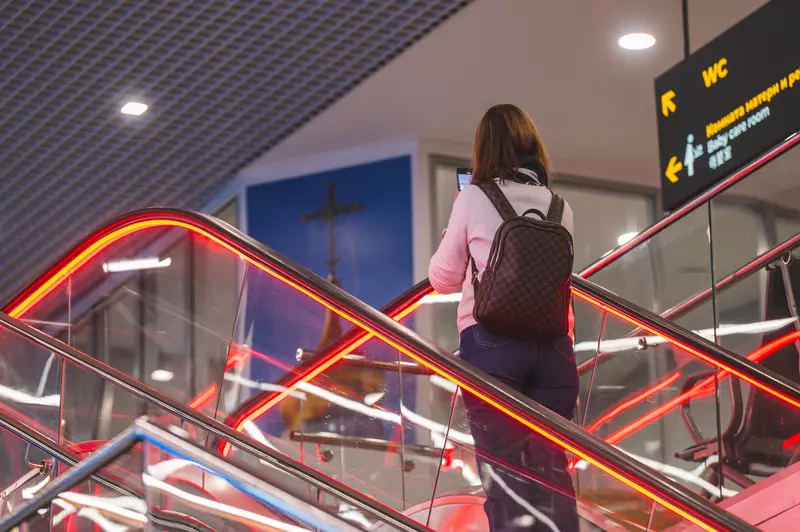 Фото #13 для публикации «В Мурманске запущен новый терминал аэропорта»