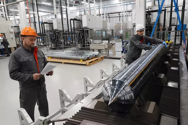 Иллюстрация №7 для новости «В Калининградской области открыт завод по производству солнечных батарей»