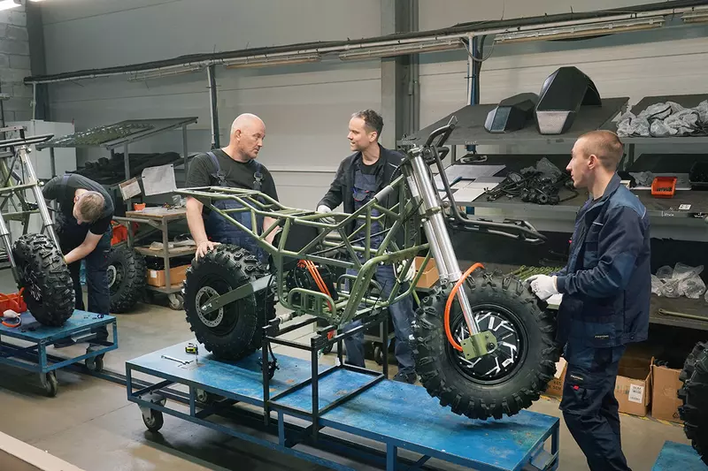 Фото #1 для поста «Транспорт: Калининградский производитель мототехники освоил серийное производство электромотоциклов»