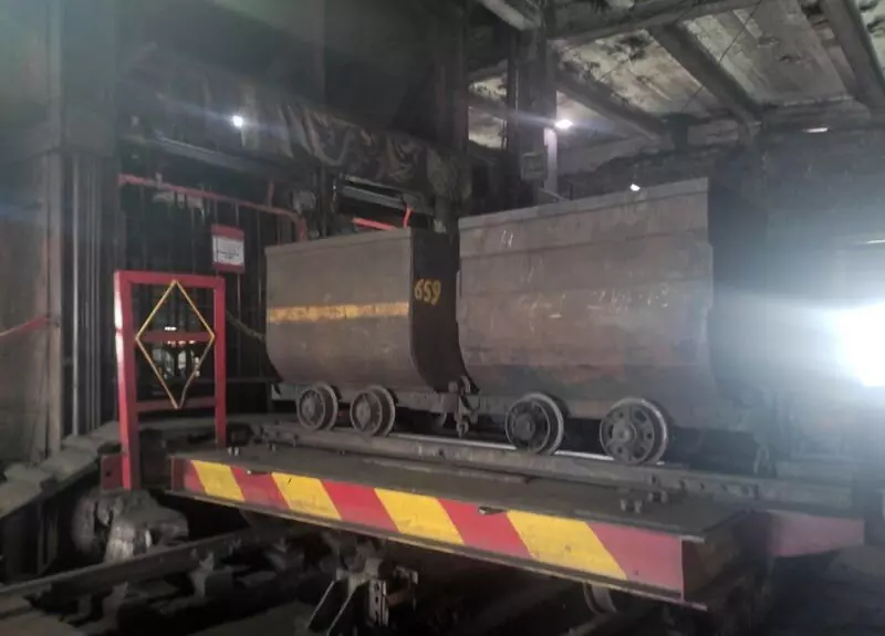 Иллюстрация #1 для поста «Добыча и разведка полезных ископаемых: Первая в 2023 году угольная лава запущена в Макеевке ДНР»