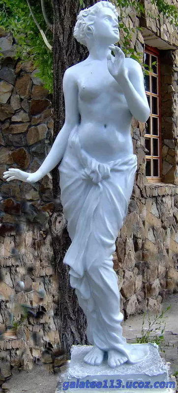 Скульптура Галатеи белого цвета