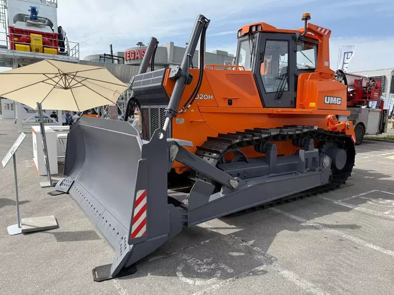 Новый российский бульдозер 20 запущен в производство