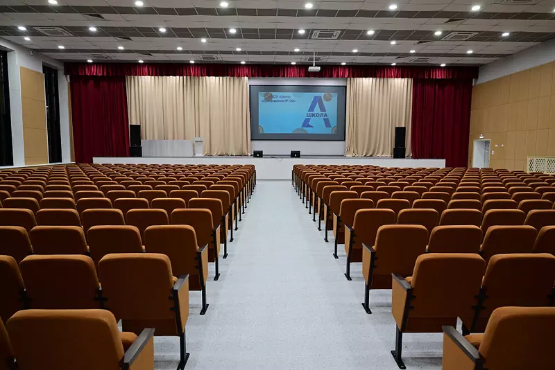 Иллюстрация #3 для поста «Уфа: В Уфе открылась самая большая школа Приволжского федерального округа»