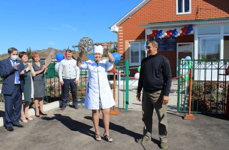 В Кугарчинском районе Башкирии открылся ФАП и рентген-диагностический комплекс | ГТРК «Башкортостан»