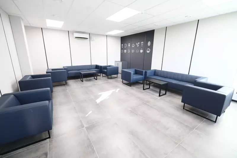 Изображение #2 для новости «Челябинск: В Челябинске открылся новый высокотехнологичный дилерский центр КАМАЗ»