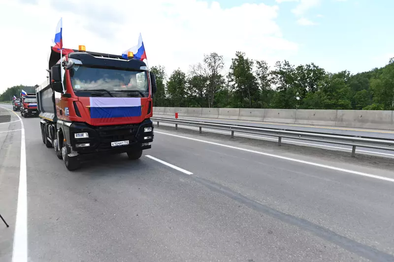 Иллюстрация #1 для поста «Дорожное строительство: В Челябинской области открыт новый участок федеральной трассы М 5 Урал»