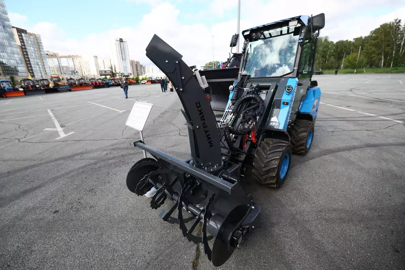 Изображение №3 для публикации «Челябинская область: Муниципалитеты Челябинской области получили новую дорожную технику»