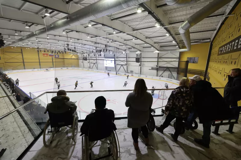 Картинка №5 для статьи «В Озерске Челябинской области торжественно открыта Ледовая Академия Высота»