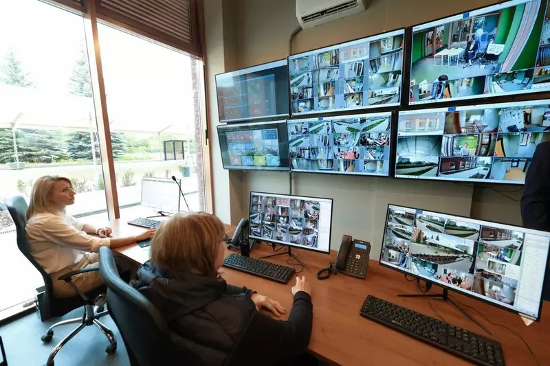 Иллюстрация 3 для статьи «межуниверситетский кампус: В Челябинске запустили в строй две гостиницы межуниверситетского кампуса»