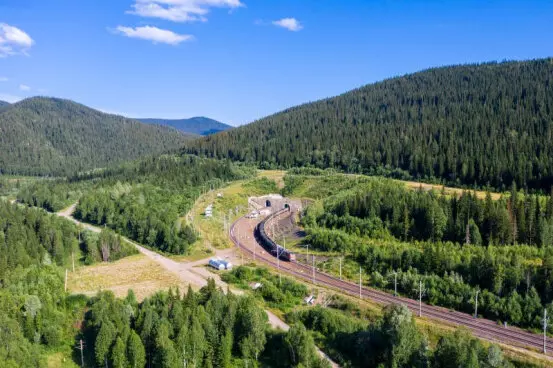 Картинка №2 для поста «РЖД: РЖД запустили двухпутное движение на одном из перегонов в Хакасии»