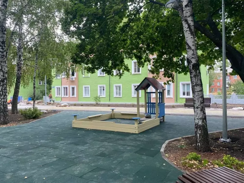 5 для новости «В Зугрэс и Харцызске ДНР открылись аллеи и цветные фонтаны»