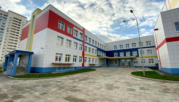 В подмосковном Домодедово открыты новая школа и детский сад