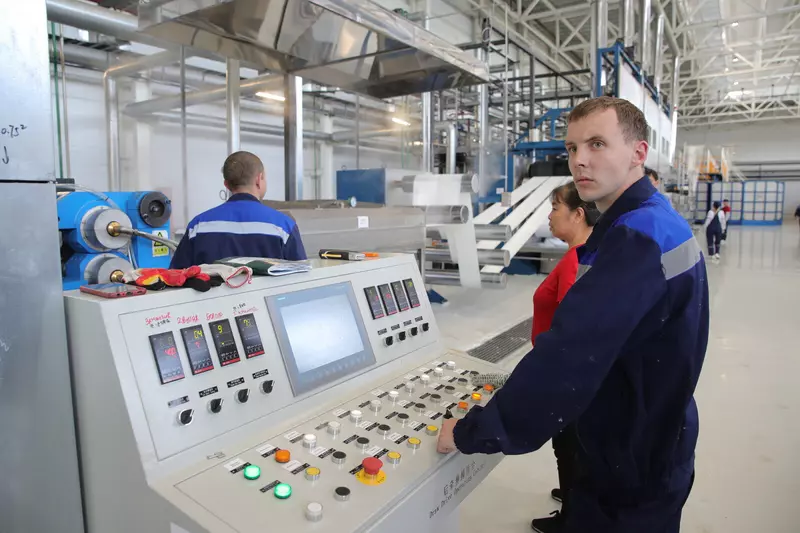 Фото №2 для публикации «химическая промышленность: Полиэфирный завод открылся в Ростовской области»