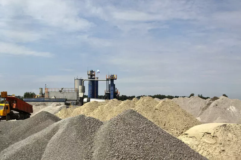 1 для «Дорожное строительство: Новые асфальтобетонные заводы запущены в ДНР и Херсонской области»