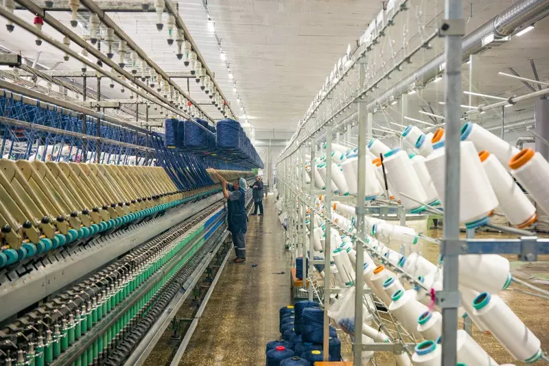 Фото №1 для статьи «Новые заводы и цеха: В КЧР открыта первая очередь фабрики по переработке шерсти»