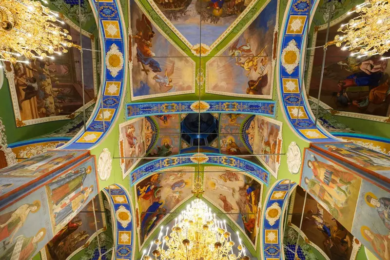 Изображение 4 для публикации «Владимирская область: Воскресенский храм на Торговой площади в Суздале освящен и открыт для верующих»