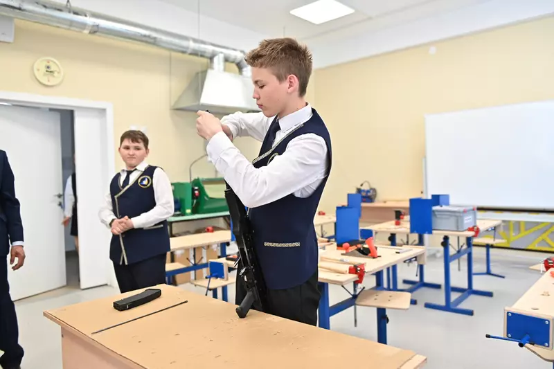 Картинка 7 для «Новое здание лицея для одаренных детей открыли в селе Бурятии»