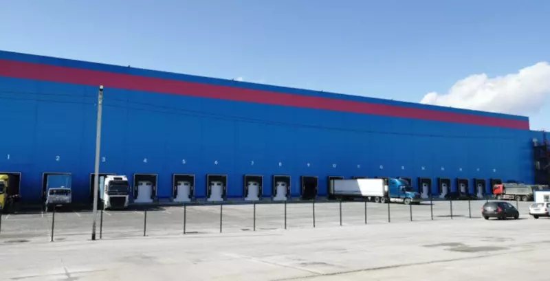 1 для «Транспорт: построил в Хабаровском крае распределительный центр»