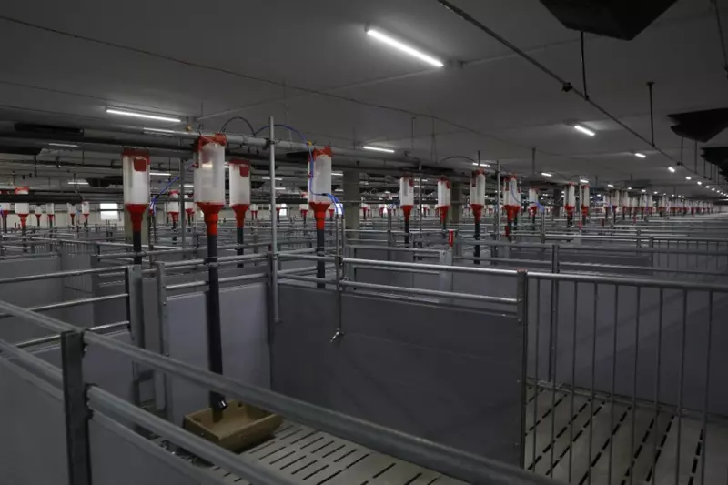 Изображение №3 для «Липецкая область: Компания Отрада запустила Центр по передаче генов»