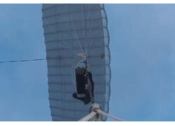 Ростех начал поставлять в войска «умную» парашютную систему