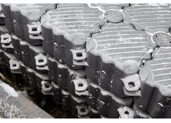 Росатом испытал модульный понтонный полимерный мост.