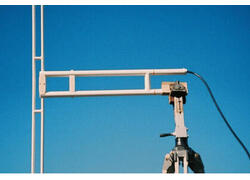 Широкополосную антенну для FM-радио и посадки самолетов импортозаместили в ЮУрГУ