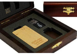 К праздникам расширен ассортимент подарочных диктофонов для безопасности Edic-mini