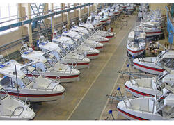 Рыбинский завод ОСК построил для МЧС 44 катера