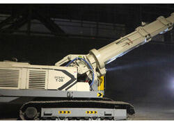 На ОЭМК поступила машина ломки футеровки