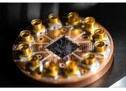 В МФТИ впервые запустили отечественный 12-кубитный квантовый процессор на базе сверхпроводников