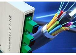 Компактная оптическая коробка универсального применения