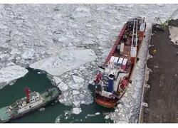 Порт Эльга принял первое судно