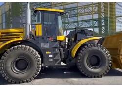 Два новых фронтальных погрузчика поставлены в «Малый порт» НТК (Находка)